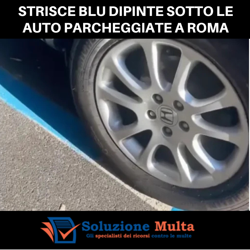 Strisce blu dipinte sotto le auto parcheggiate a roma